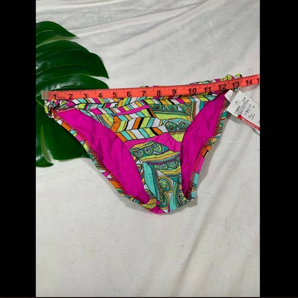 NWT! Trina Turk Tuvalu Knot Side‎ Hipster Bottom